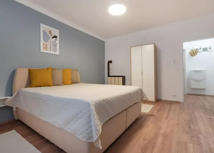 Ruhelage Im Zentrum Nahe Schottentor-contactless Self-check-in Apartment Vienna